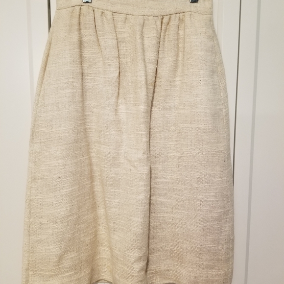 Vintage linen skirt in cream - Picture 1 of 6